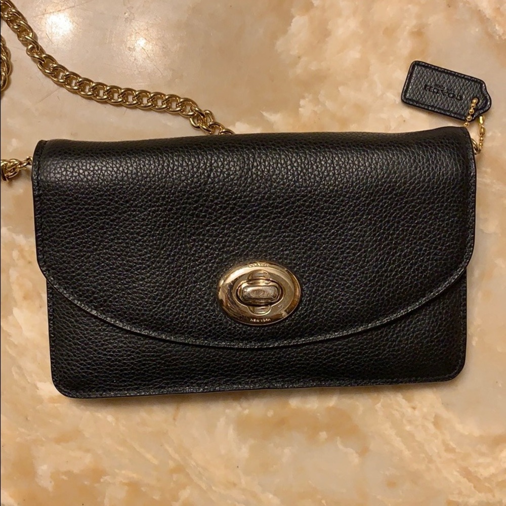 Used Coach clutch